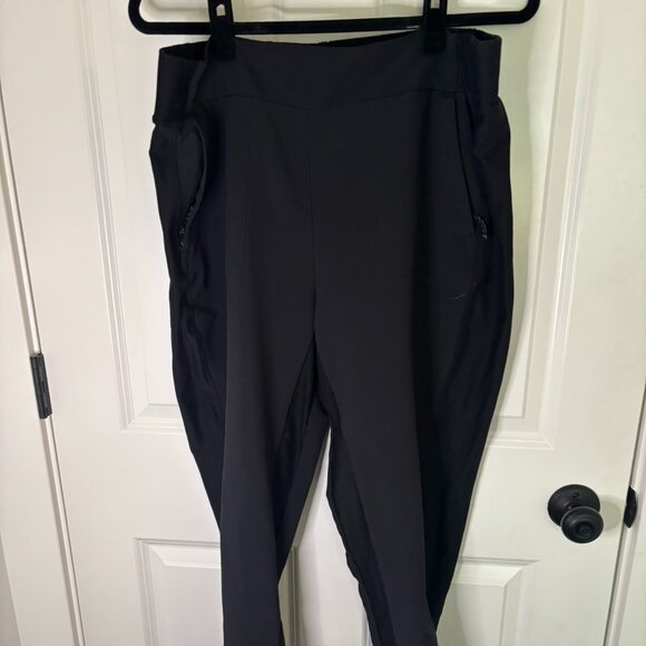 Avalanche Pants - Avalanche Black Joggers Size XL